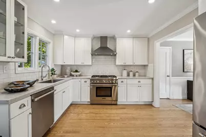 1395 Delfino Way, Menlo Park, CA 94025 - Photo 14