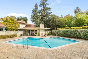 1070 Mercedes Ave 24, Los Altos, CA 94022 - Photo 30