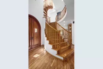 17035 Bohlman Rd, Saratoga, CA 95070 - Photo 14