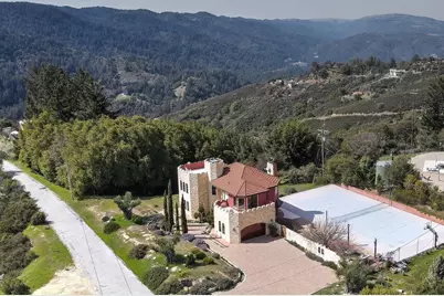 17035 Bohlman Rd, Saratoga, CA 95070 - Photo 2