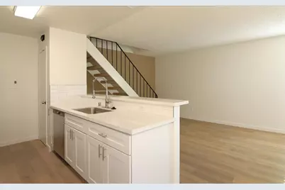4435 Diamond St 2, Capitola, CA 95010 - Photo 8