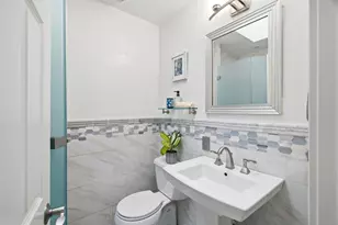 1061 Shamrock Dr, Campbell, CA 95008 - Photo 18