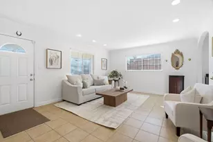 1061 Shamrock Dr, Campbell, CA 95008 - Photo 4