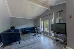 580 Ahwanee Ave 11, Sunnyvale, CA 94085 - Photo 4