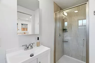133 Washburn Ave, Santa Cruz, CA 95063 - Photo 20