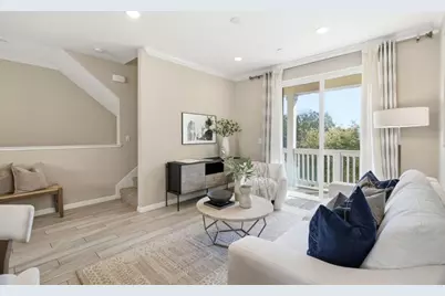 394 Circuit Way, Mountain View, CA 94043 - Photo 6