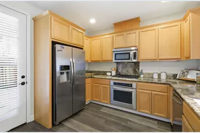 7942 English Oak Cir, Gilroy, CA 95020 - Photo 20