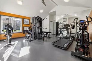 102 Monte Verano Ct, San Jose, CA 95116 - Photo 28