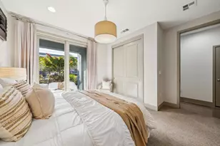 3428 Alma Village Cir, Palo Alto, CA 94306 - Photo 18