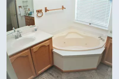 3032 Oakbridge Dr 3032, San Jose, CA 95121 - Photo 8