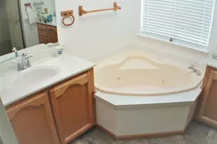 3032 Oakbridge Dr 3032, San Jose, CA 95121 - Photo 8