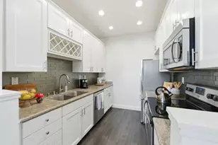 1031 Foxchase Dr, San Jose, CA 95123 - Photo 10