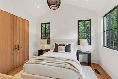 6 Cedar Ln, Woodside, CA 94062 - Photo 28