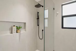 371 E Oakwood Blvd, Redwood City, CA 94061 - Photo 34