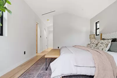 371 E Oakwood Blvd, Redwood City, CA 94061 - Photo 18