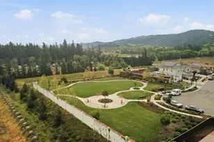 276 Copperleaf Ln, San Juan Bautista, CA 95045 - Photo 40