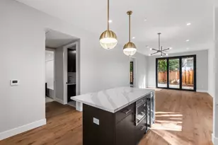 225 Hope St, Mountain View, CA 94041 - Photo 14