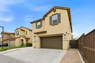 504 Sandpiper Ln, Hollister, CA 95023 - Photo 2