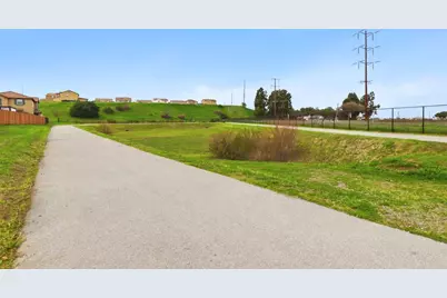 504 Sandpiper Ln, Hollister, CA 95023 - Photo 36