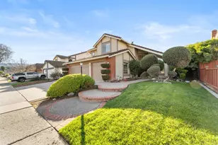 9465 Eagle View Way, Gilroy, CA 95020 - Photo 2