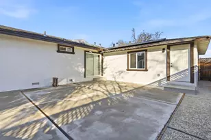 320 Battle Dance Dr, San Jose, CA 95111 - Photo 14