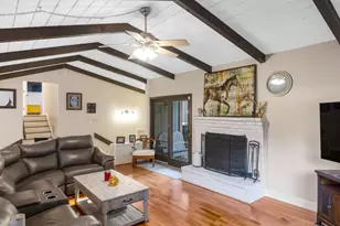 6900 Lakeview Dr, Salinas, CA 93907 - Photo 14