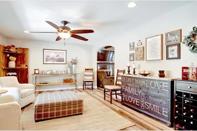 8875 New Ave, Gilroy, CA 95020 - Photo 18