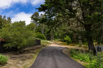 227 Spindrift Rd, Carmel, CA 93923 - Photo 4