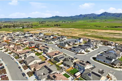 1216 Wildrose Dr, Hollister, CA 95023 - Photo 44