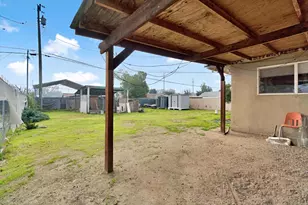 1007 Woodward, Fresno, CA 93706 - Photo 24