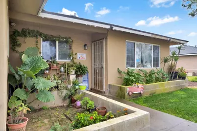1007 Woodward, Fresno, CA 93706 - Photo 4