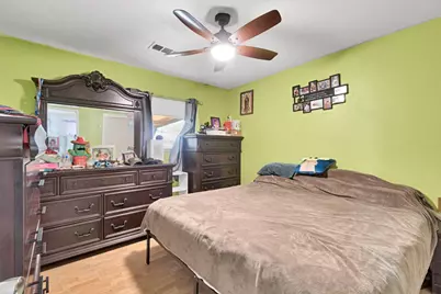 1007 Woodward, Fresno, CA 93706 - Photo 20