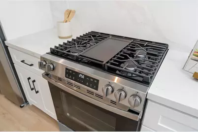 1624 Lodi Ave, San Mateo, CA 94401 - Photo 50