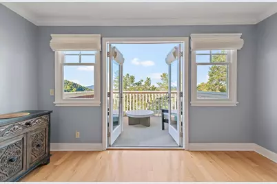 562 Hillcrest Way, Redwood City, CA 94062 - Photo 18
