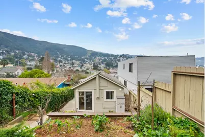 129 Alvarado St, Brisbane, CA 94005 - Photo 18