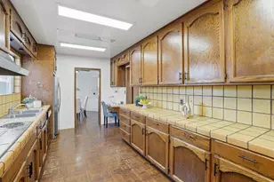 2055 Oakwood Dr, East Palo Alto, CA 94303 - Photo 16