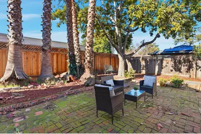 2055 Oakwood Dr, East Palo Alto, CA 94303 - Photo 36