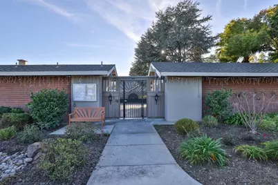 102 Escobar Ave, Los Gatos, CA 95032 - Photo 22