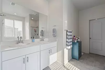 2031 Wildflower Dr, Hollister, CA 95023 - Photo 22