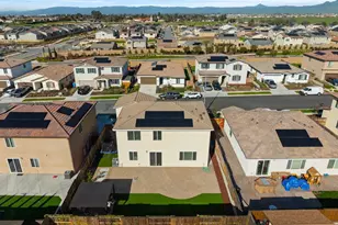 2031 Wildflower Dr, Hollister, CA 95023 - Photo 38