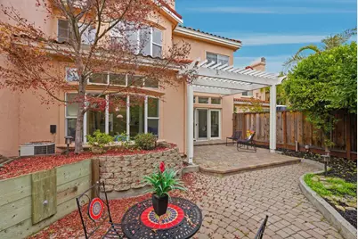 2207 Vizcaya Cir, Campbell, CA 95008 - Photo 44