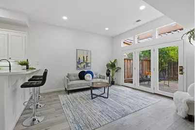 2207 Vizcaya Cir, Campbell, CA 95008 - Photo 16