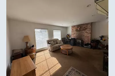 37 Greenwood Dr, South San Francisco, CA 94080 - Photo 2