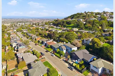 347 Rolling Hills Ave, San Mateo, CA 94403 - Photo 56