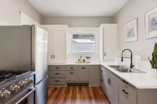 915 52nd St, Oakland, CA 94608 - Photo 6