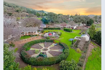 12170 Calle Uvas, Gilroy, CA 95020 - Photo 34