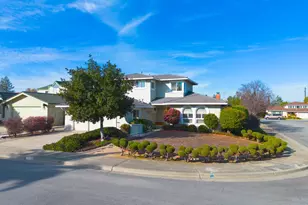 967 Erica Dr, Sunnyvale, CA 94086 - Photo 2