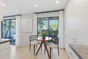 652 Sand Hill Cir, Menlo Park, CA 94025 - Photo 12