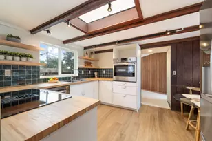 1207 Presidio Blvd, Pacific Grove, CA 93950 - Photo 10