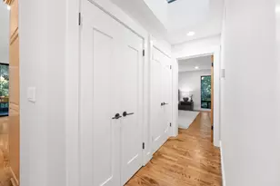 21 Valley Oak St, Portola Valley, CA 94028 - Photo 12